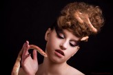 ozia-make-up Hair: Mattii So
Mod.: Dominika Kubica
Fot. Marek Majewski