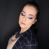 mona_makeup