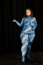 sr78 Bodypainting

chłód

błękit

bryła lodu