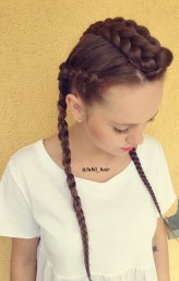 lubii_hair Uwielbiam warkocze. 
Filmik z fryzurą : https://www.instagram.com/p/BHMtgJUhu9e/?taken-by=lubii_hair