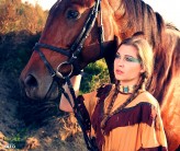 akatofoto Indianka z koniem ... portret w plenerze ...