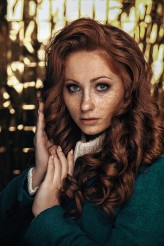 loret mod: Marlena Ziobro
 mua: Make Up Wioletta Zając
 hair: Kateryna Pasko Hair Styling 
Produkcja sesji: Agata Ciecko