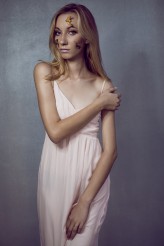 Nicole_Bialkowska modelka: Anna Miernik
make-up: Dorota Małecka
foto: Nicole Białkowska