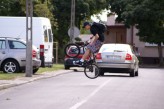 salet moją pasją jest jazda na rowerach BMX pewnego dnia wpadłem na pomysł aby zrobić Ciekawe zdjęcia właśnie na BMX ! 