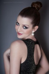 ANN-makeup Models: Małgorzata Lipińska
 Photography &amp; retouch: Agata Bonter
 MUA: Agnieszka Noska
