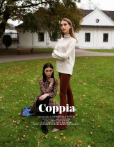 DWitos Editorial Coppia for Elléments Magazine 

Photographer: Dominika Witos
Models: Justyna &amp; Anastasiia | Heroin Management
Make Up: Aneta Koszyczek
Stylist: Diana Bryg-Opido 