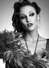 perie makijaż i styliazacja:ja przy współpracy Atelier Wizerunku 
fryzura:Agata Michalak