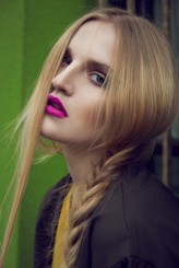 overlook Model: Yana| Yakomodels
Photographer: Patrycja Kozak
Make up: Małgosia Podsiadło
Stylist: Ewelina Gradzik