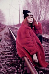 vrockabilly Calm Envy in Red Fur Coat...