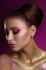 Agu_makeup Modelka: Adrianna Rusinek 
Fot: Tomasz Faliszek, Limonka Studio
Mua/Hair-ja