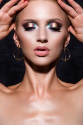 nsol Glam inspired by ART 
MAKE-UP TRENDY 03/2018

www.nataliasolnica.com

Joanna Sośnicka Make-up
Sylwia @Womanagement