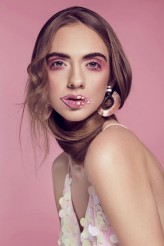 Jola18 Foto : Patrycja Koczur
Publikacja Make up trendy