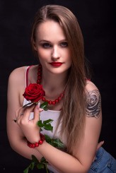 Kuba_Staniecki #roses &amp; #redlips