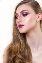 MUA_Kate Model: Adelajda i Adrianna / Malva Models
MUA/Stylist/Fotograf: Make-up by Kate Południewska