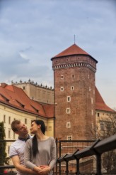 olodesign Love session Renia i Łukasz - pre wedding sesseion. 
Gear: Canon 6D + Sigma 85mm @f/5.6
Location : Poland/Krakow Wawel
Post production: Adobe PS CS6