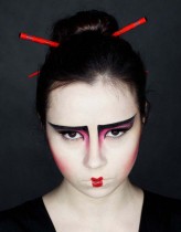 mess-makeup https://www.facebook.com/fashionmessblog