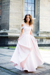 anastasiia_cherepkova Shooting prom dress for designer Oksana Piekna.