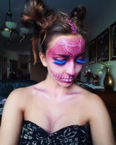 Suzannowak zbliża się Halloween ;)
to jedna z moich propozycji makijażu