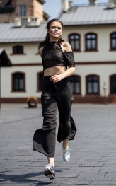 MarysiaM_MakeUp Model: Monika Rybicka
Projekt: BIANKA STYS FD
Foto: MR. FACELESS