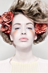 ktn stylist : Zuza Sownińska
hair& makeup : Sławek Oszajca/ Purple Talents
model : Iwona Gbur/United4Models
