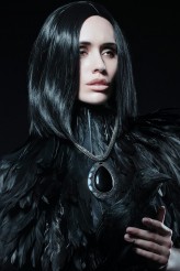 Kseniya-Arhangelova                             "The Black Crow"
photographer - Steffi Santo
designer/stylist/mua/model/retoucher - Kseniya Arhangelova
light/concept - Matthias Tüncher             