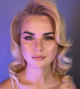 Orysia Makeup: Karolina Chudzińska
Hair: Dominika Gorecka