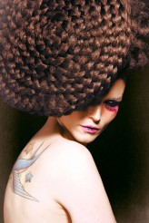 znajomek Model - Ilona Felicjańska
 Make-Up Artist - Agnieszka Patrycja Rudzińska
 Hairdresser - Beauty & Style of Hair by Dawid Mazerski
 Photographer - Marek Kryśkiewicz // Arcadius Mauritz`s Crooked World