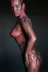 urzedowski Mój autorski bodypainting wykonany na tancerce Kasi. Autorem zdjęcia jest Robert Cozaś.  Bodypainting zajmuje szczególne miejsce w moich artystycznych pasjach. Zajmuję się tą sztuką od roku 2003 i w wolnych chwilach oddaję się jej całkowicie.