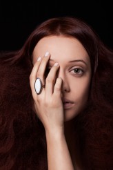 pathyelisia Photo: Albert Woźniak
Hair&make-up: Marta Aleksandrowicz