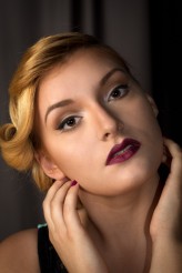 Matrox Modelka: Paulina
MUA: Aleksandra Krystyna Włoszek (Aleksandra Włoszek Make-Up Artist)
Hair: Monika Sidor