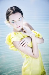 sketchull 
modelka: Dominika Kryczka