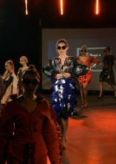 AgnesLumiere Fashion Week 2021 w Czasoprzestrzeni Wrocław.
Modelka: Patrycja Jane, Shelsia Teixeira
Projektantka mody: Joanna Kreja Design
Makijaż: Iryna Pidluzhna
Organizator eventu: Zuzanna Chabierska