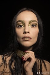 bonitaa Make Up: Karolina Brągiel
Fot: Katarzyna Szczepan
Szkoła Wizażu i Stylizacji Artystyczna Alternatywa