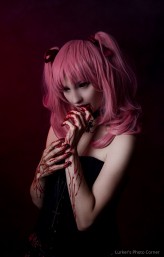 Lurker_pas                             Cosplay Megumi Shimizu z Shiki. Sesja w domowym fotostudio.
Modelka: Katarzyna Gosk
MUA: SumiMizuno            