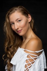 MariuszSkomra Modelka: Martyna
MUA: Vaenndis Vega
Zdjęcie wykonano w studio Vinciteostudio