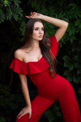 Telumehtar modelka: Sandra Paszek 
makijaż: Beata Luzar / BL Beauty Salon
zdjęcie: Adam Światłowski / Pracownia Światła

https://www.instagram.com/pracowniaswiatla/