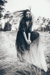 karolina.m model: Anna Sroka
hair&mua: Oliskova
dress: Krynicka Fashion
help: Michał Tokarczuk