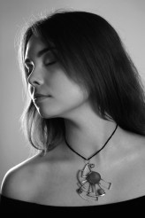 youneedoxygen Photoshoot for Zuzanna Salomon, handcrafted jewelry artisan
Necklace 'Inspired by Solar System' by Zuzanna Salamon
Model: Natalia M.
Make up: Maria J.

