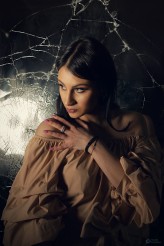 StudioGrochow Modelka: Tina Papazyan
https://www.instagram.com/tinapapazyan/