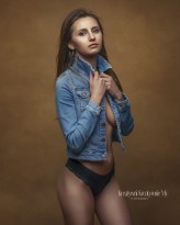 KreatywniKreatywnieMy                             Aleksandra
- SONY A7R4A
- Sigma 85 mm F1.4 DG HSM Art.
Instagram - @kreatywni_kreatywnie_my
https://kreatywnikreatywniemy.com/
https://kreatywnikreatywniemy.com/blog/modelki-poszukiwane-sesje-tfp            