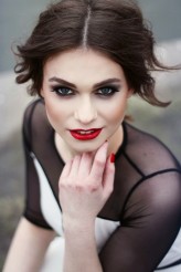 soulen modelka: Patrycja Bincz
make up: Beata Kaim
photo by: www.facebook.com/sylwiasygnatorart
