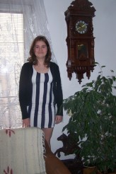 sylwia1998 jest to moja sukienka po przerobieniu, wcześniej była bardzo długa i szeroka.