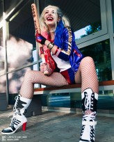 DarkCoat                             Harley Quinn Cosplay            