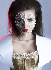 elkinson Pearl Addiction edytorial dla E-MAKIJAŻ grudzień 2015
Modelka: Anna Rybińska