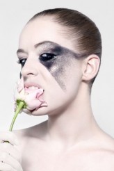 ktn stylist : Zuza Sownińska
hair& makeup : Sławek Oszajca/ Purple Talents
model : Iwona Gbur/United4Models