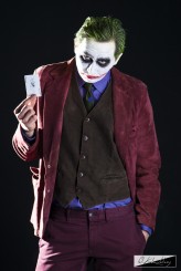 Paollina Joker

model: Adrian Nowacki
photo: Kuba Łakomy