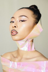alicja_wyrostek inspired by Balmain SS2019
fotograf: Emil Kołodziej 
modelka: Hoang Ha Nhi
makijaż/ stylizacja: Alicja Wyrostek 