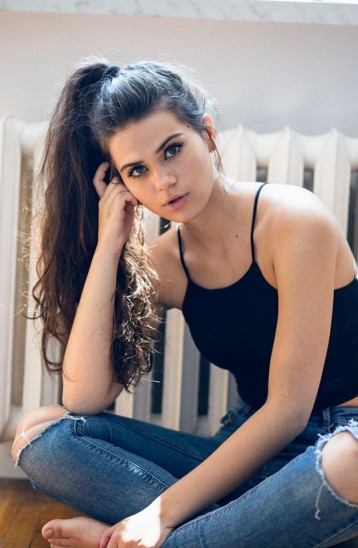 Modelka Gomez1616