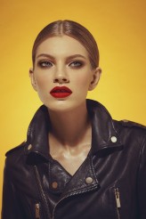 mamimieu Photographer Alexander Croft
Make up Artist Mila Markeeva
Model Nika/Select Management
