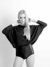 majkfoto Testy

Fot.: Michał Bobrowicz
MUA: Kasia Gross
Modelka: Natalia Sieńkowska / Yako Models